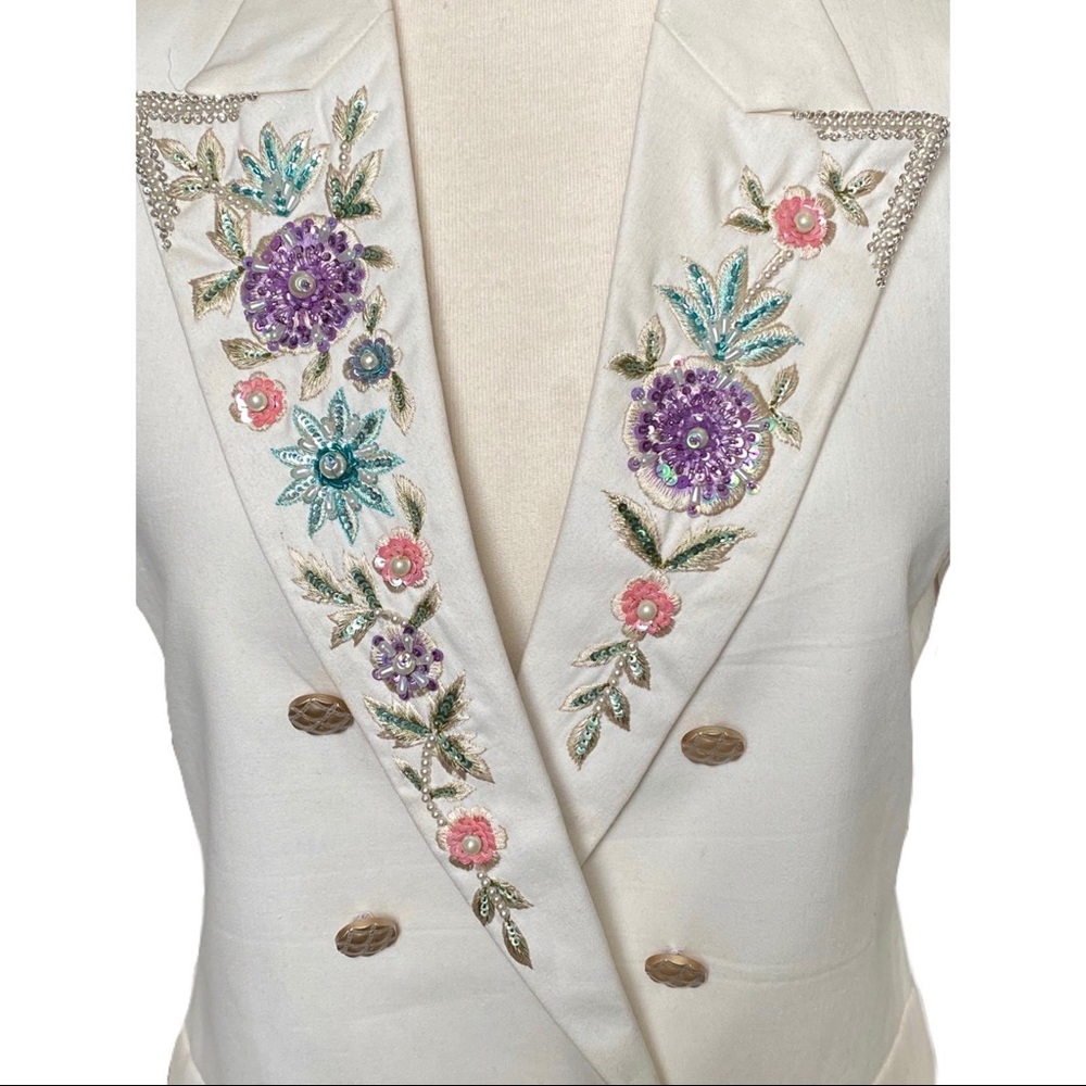Hand embroidered double press jacket - Picture 3 of 8